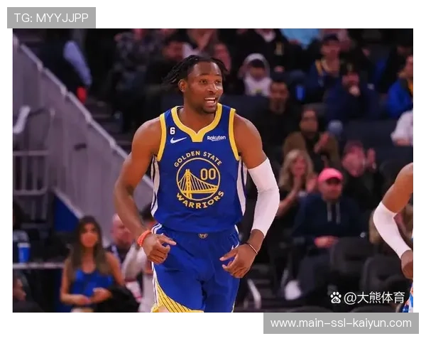 库里右膝疼痛管理,勇士传切体系核心缺阵影响